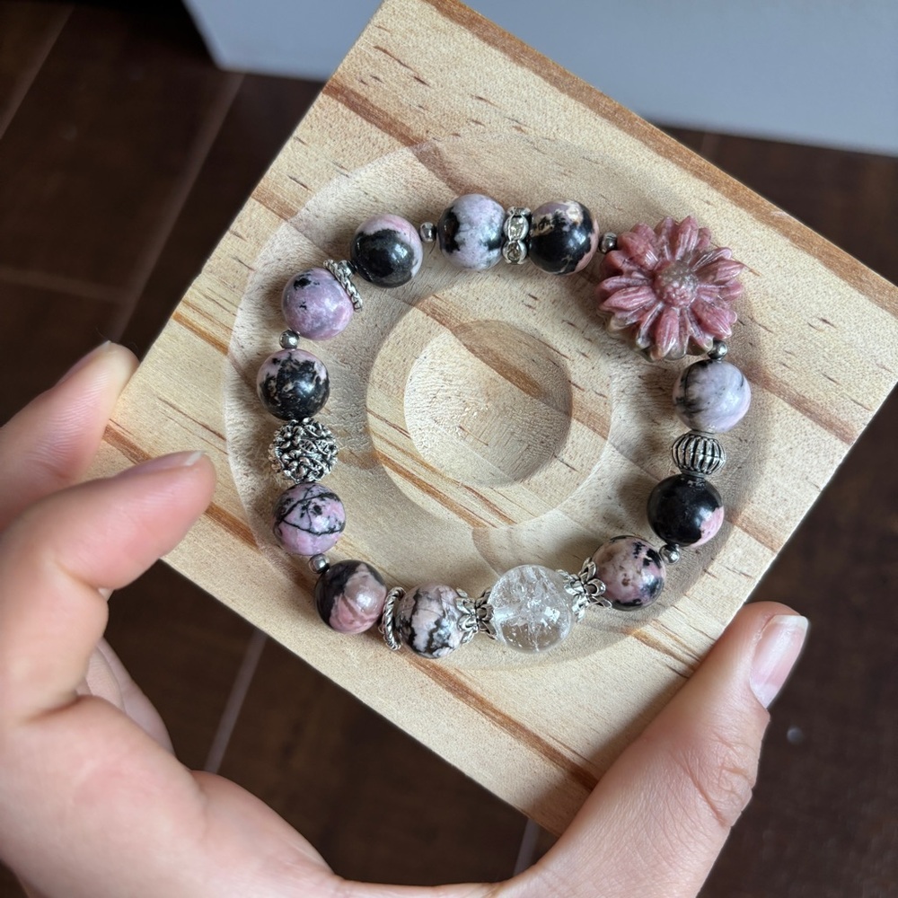 Handmade bracelet - Picture 3 of 3